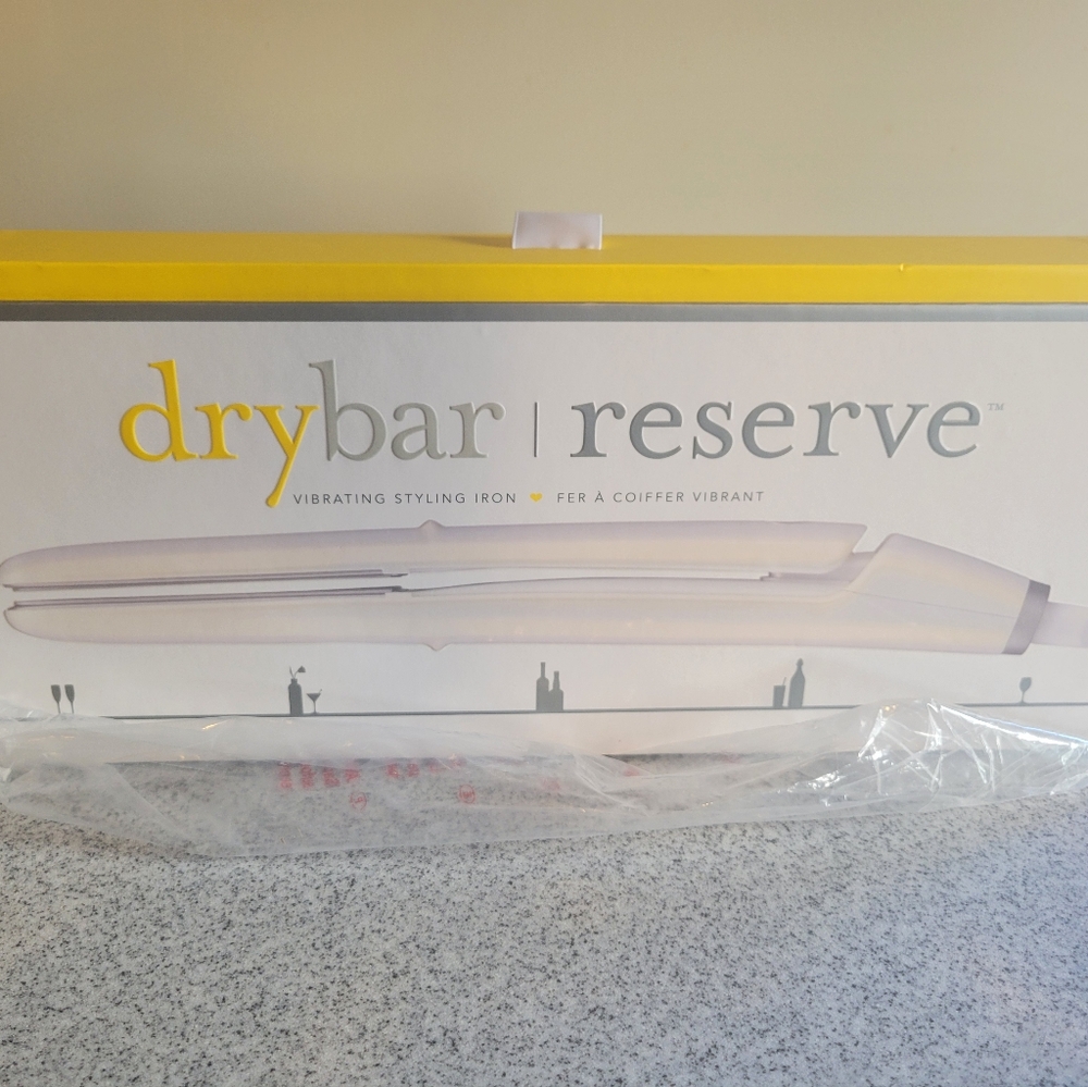 Drybar Reserve Vibrating Styling Iron *NEW IN BOX